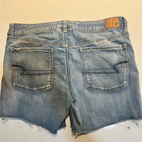 American Eagle Outfitters Blue Jean Shorts Distressed Cut-Off - Picture 2 of 3